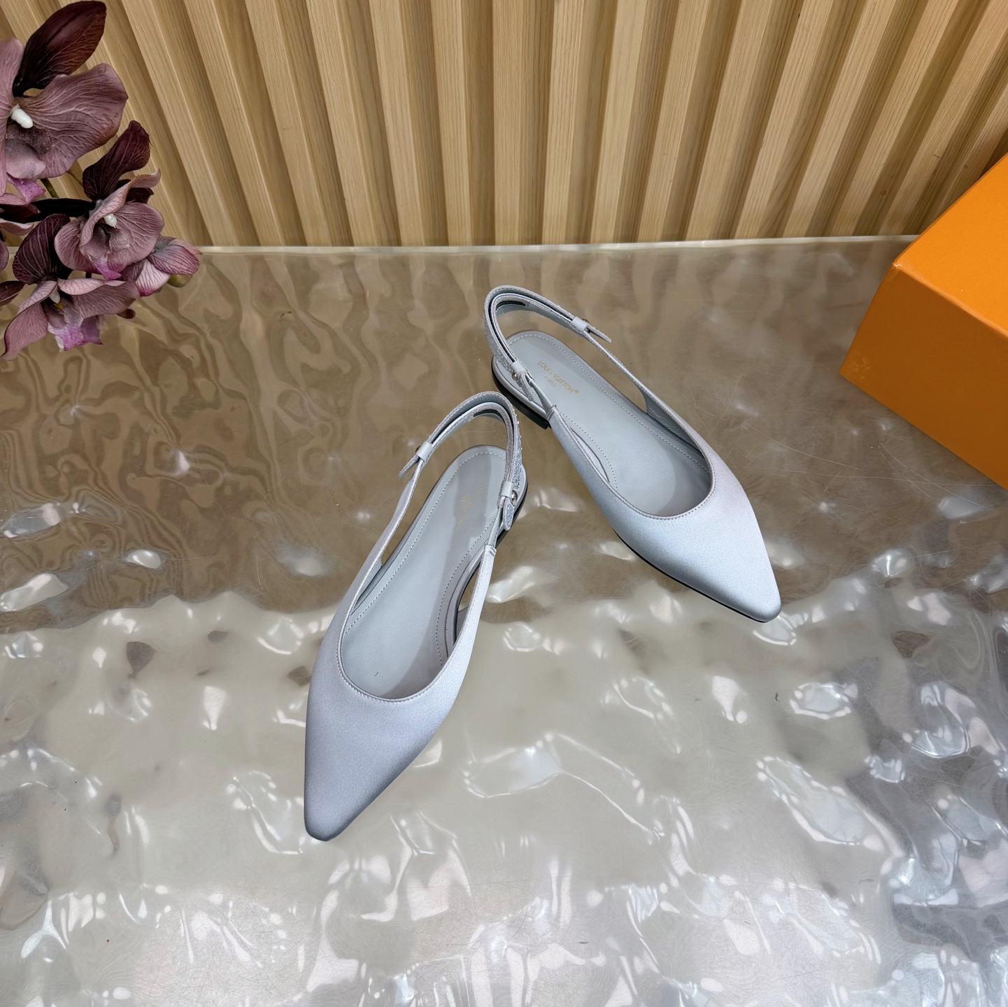 Women's high heels
